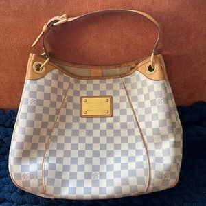 Louis Vuitton white tote bag
